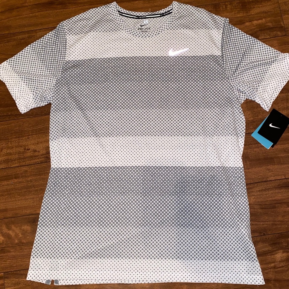 Nike Tailwind Striped Running Shirt